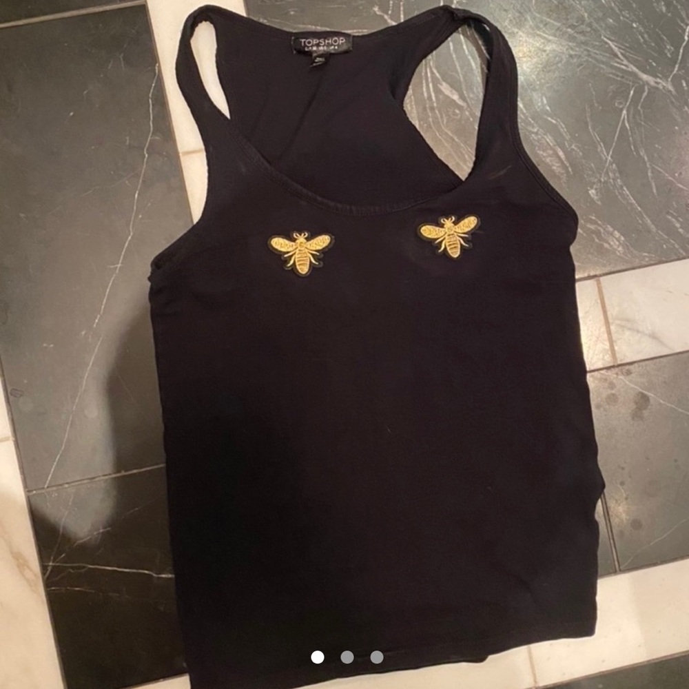 Graphic tank top💥✨